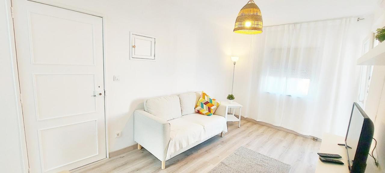 Caroline'S Apartment Vila do Bispo Ngoại thất bức ảnh